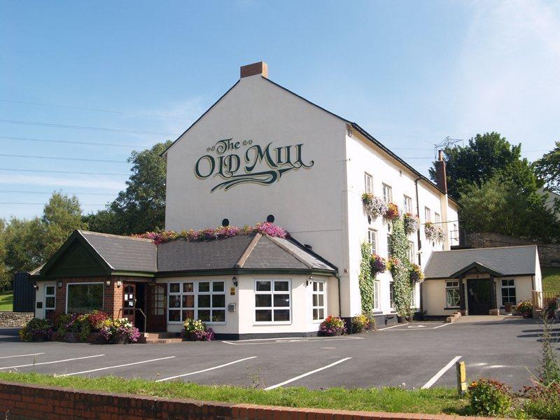 Old Mill Hotel & Lodge Bath Exteriér fotografie
